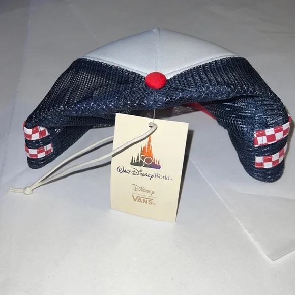 Disney Vans Retro hat